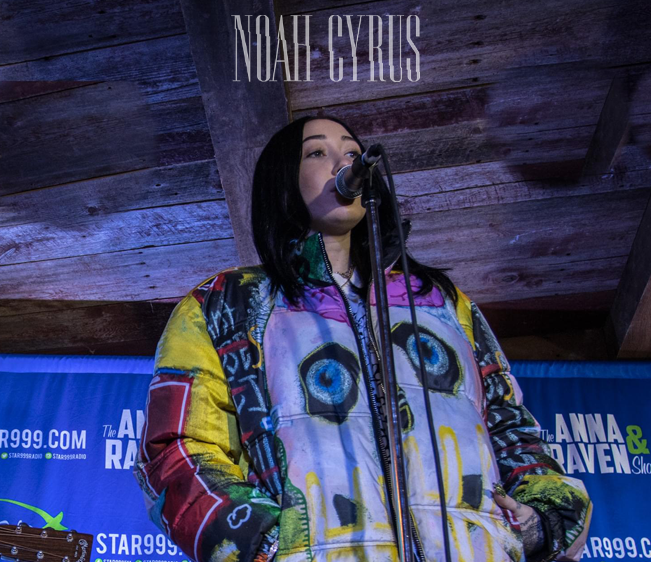 Star 99.9 Acoustic Session with Noah Cyrus