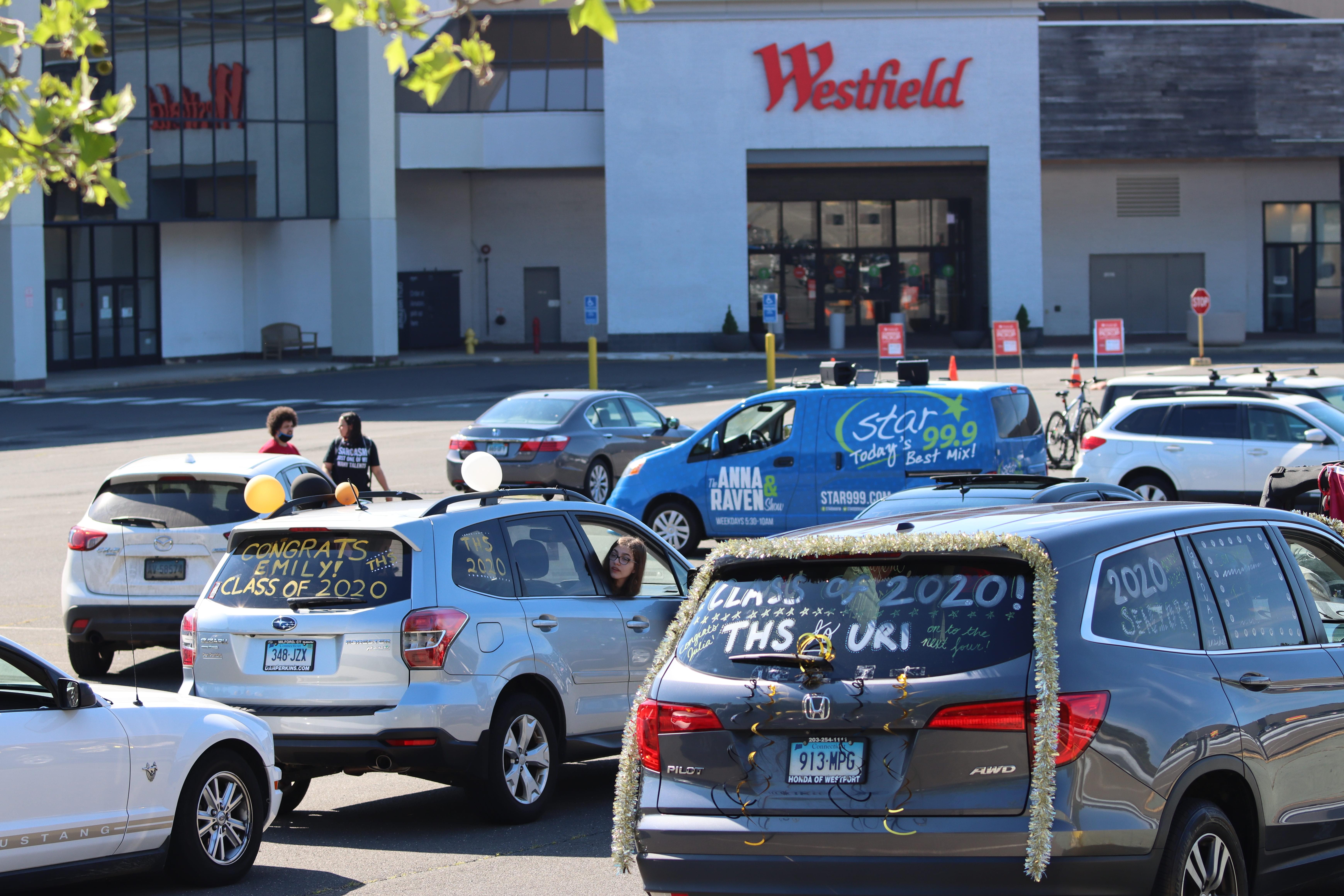 Trumbull High School Class of 2020 Car Parade