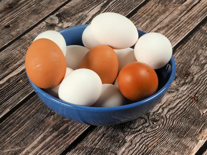 MUNDANE MYSTERIES: Why do brown eggs cost more than white eggs?