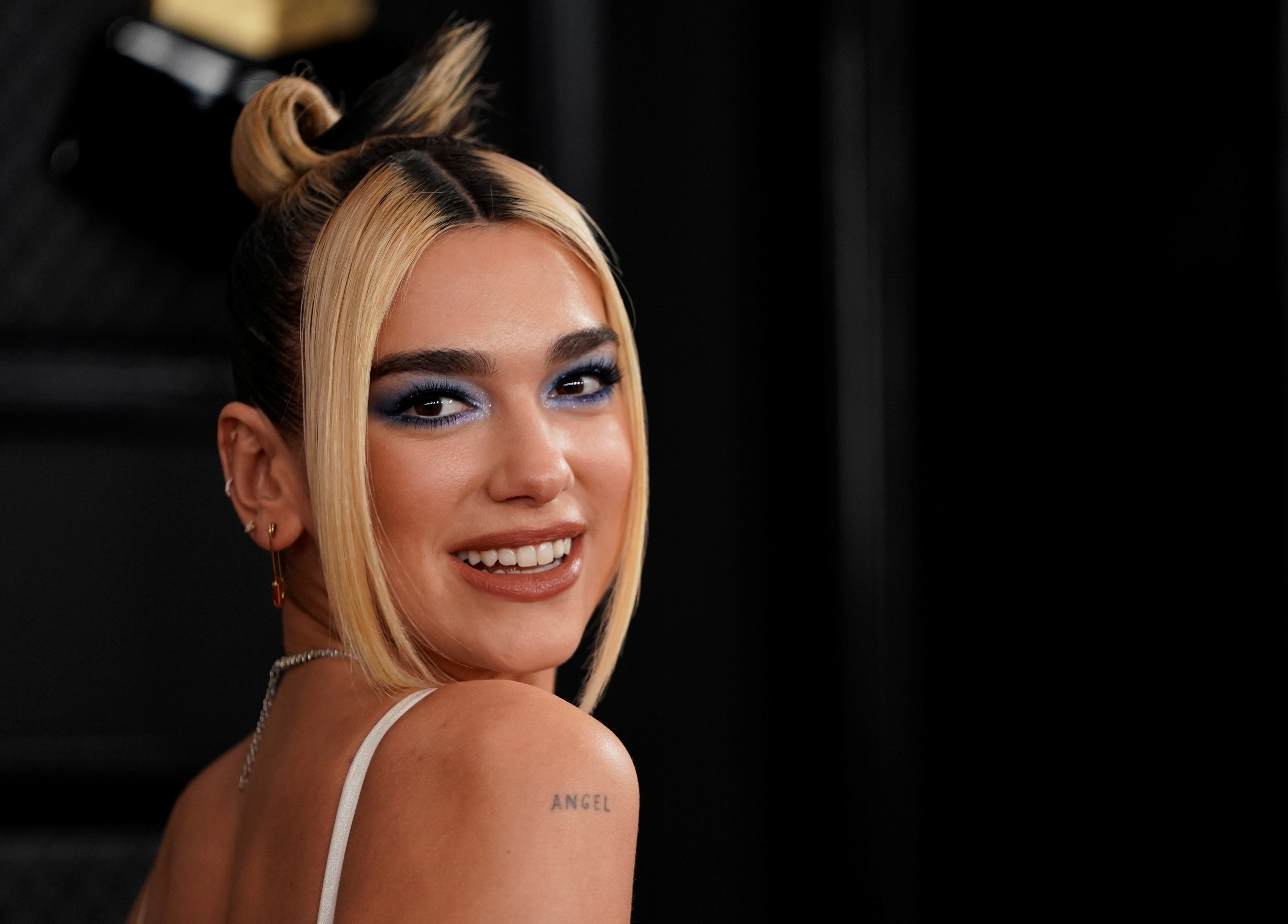 SHOOTING STARS COUNTDOWN Friday April 9: Dua Tries To Stay Good At Number 1