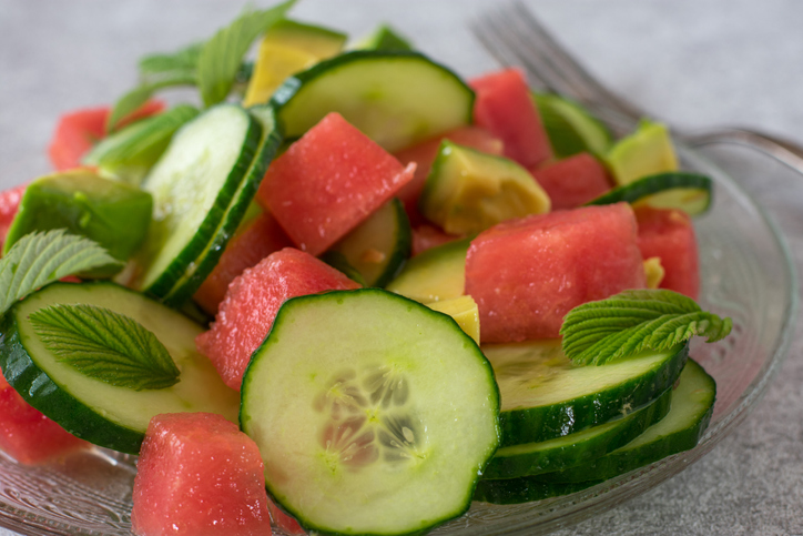 I SHOULD HAVE KNOWN THAT! Eating this food keeps you the most hydrated when it’s hot out