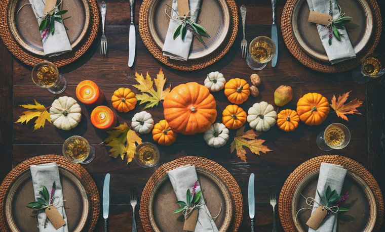 THE FEED: Budget Friendly Thanksgiving Table Ideas