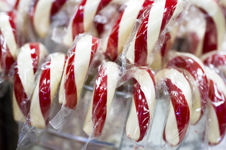 MUNDANE MYSTERIES: How are Candy Canes made into that shape?