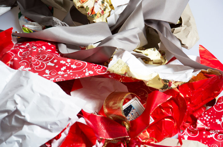 THE FEED: Conquer Your Gift Wrapping With These Helpful Tips