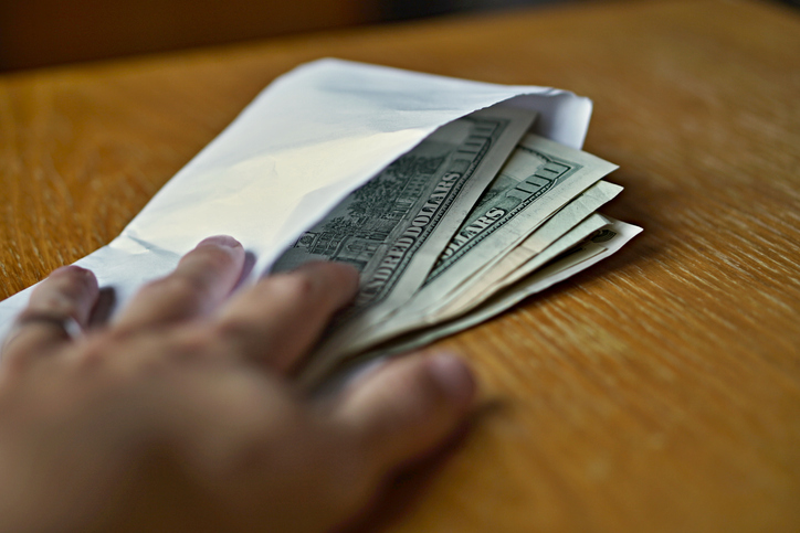 TELL ME SOMETHING GOOD: A Christmas Miracle For Person Who Lost Envelope of Christmas Cash