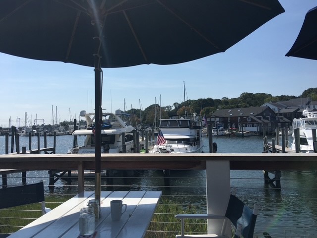 Dock, Dine, and Devour: CT’s Best Boat-Friendly Eats
