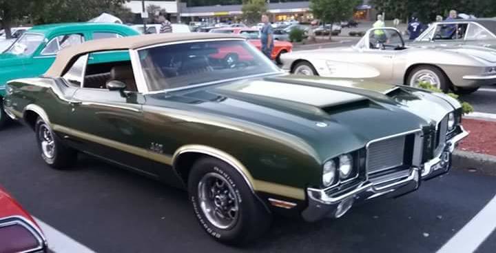 AJ’s Car of the Day: 1972 Oldsmobile 4-4-2 Convertible
