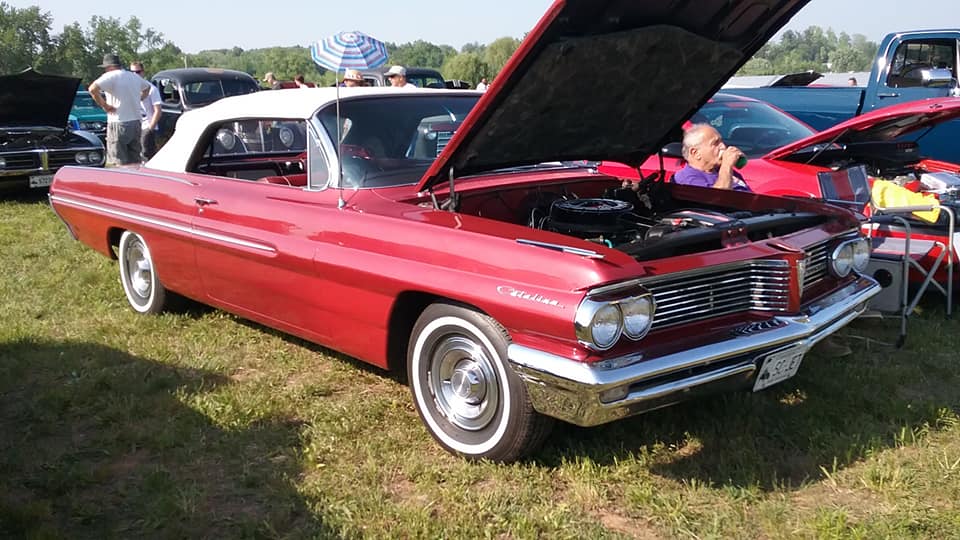 AJ’s Car of the Day: 1962 Pontiac Catalina Convertible