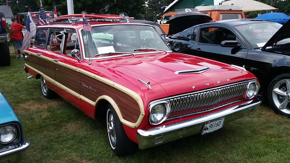 AJ’s Car of the Day: 1962 Ford Falcon Squire Wagon