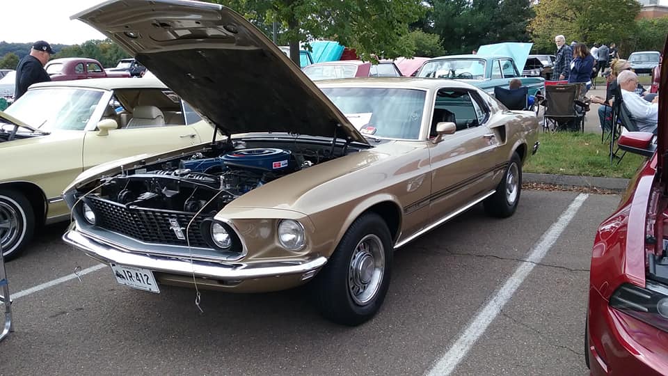 AJ’s Car of the Day: 1969 Ford Mustang Mach-1 SportsRoof