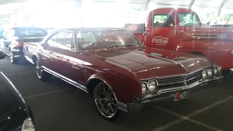 AJ’s Car of the Day: 1966 Oldsmobile Delta 88 Holiday Hardtop Two-Door Coupe