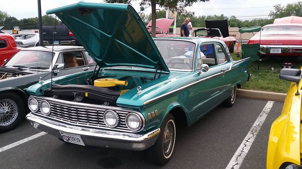 AJ’s Car of the Day: 1961 Mercury Comet Sedan