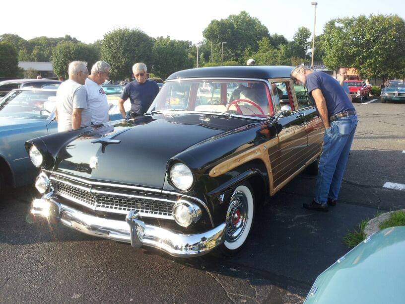 AJ’s Car of the Day: 1955  Ford Fairlane Country Squire Station Wagon