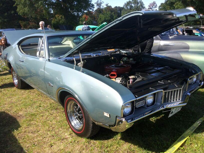 AJ’s Car of the Day: 1968 Oldsmobile Cutlass Coupe