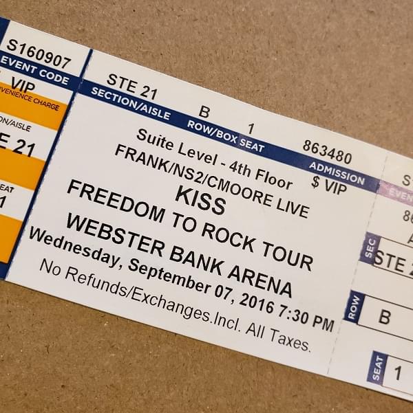 Throwback Concert: KISS at Webster Bank Arena 2016