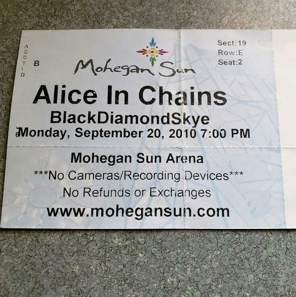Throwback Concert: Alice In Chains at Mohegan Sun 2010