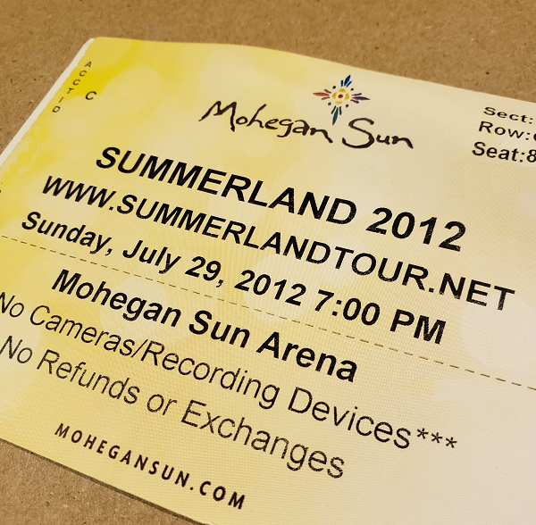 Throwback Concert: Summerland Tour at Mohegan Sun Arena 2012