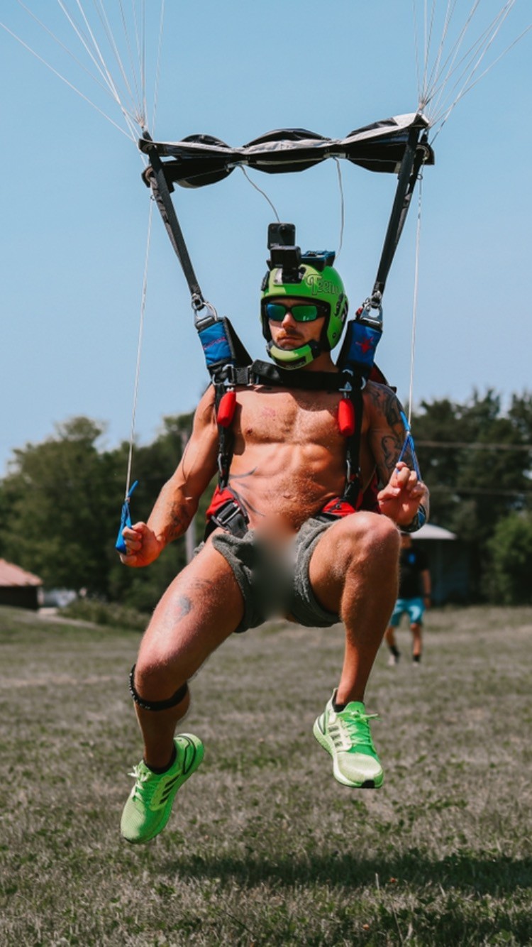 Friday, September 5: Scot Haney’s Sciatica, Making Us Say “Wow!,” The Naked Skydiver Friday, September 5: Scot Haney’s Sciatica, Making Us Say “Wow!,” The Naked Skydiver