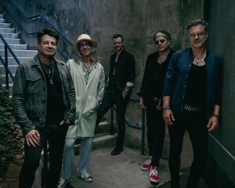 Thursday, September 25: Mike Lapitino’s Top 10 Cartoon Characters, Bears in Simsbury Homes, Collective Soul’s Will Turpin