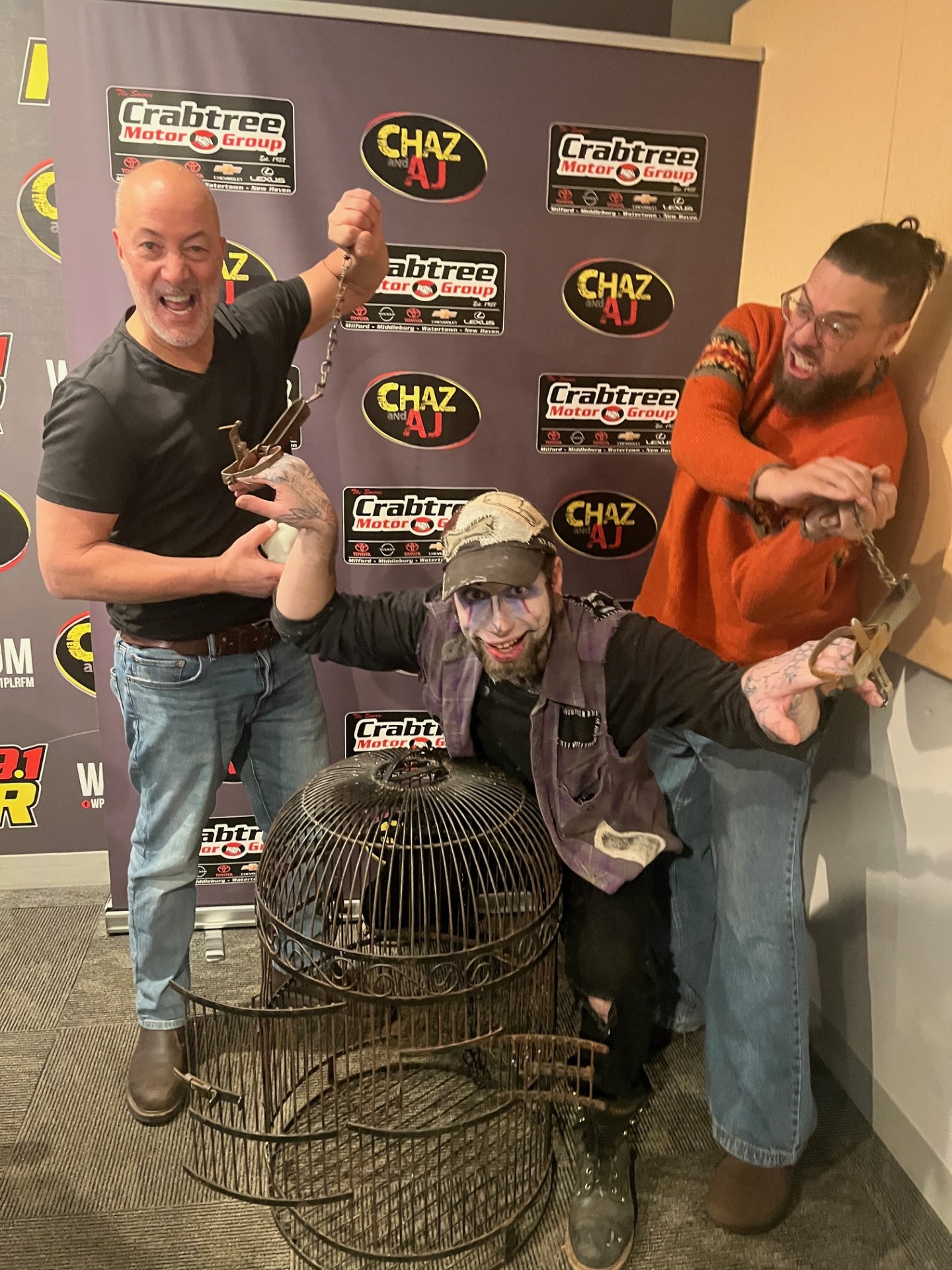 Thursday, October 30: Diamantis Goes Back to Court, Breeding Bandits, Freakshow Kyle