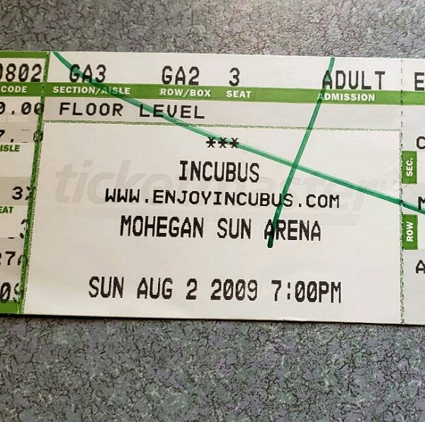 Throwback Concert: Incubus at Mohegan Sun Arena 2009