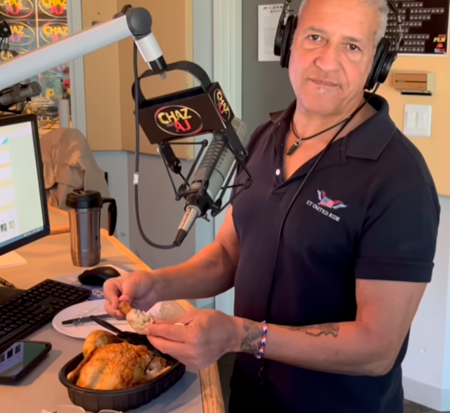 PODCAST – Tuesday, November 8: Philadelphia Man Eats Entire Rotisserie Chicken Every Day For 40 Days; AJ Eats A Rotisserie Chicken By Himself￼