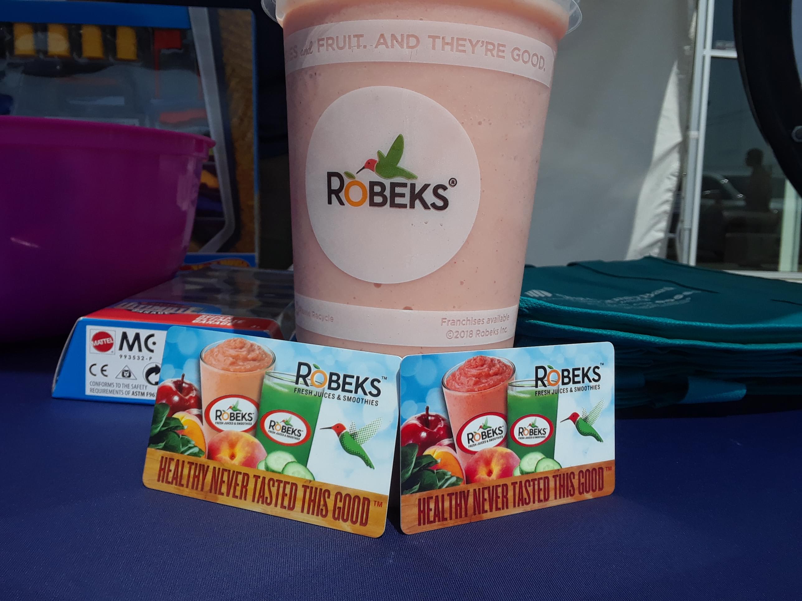 Robeks Shelton Grand Opening Photos