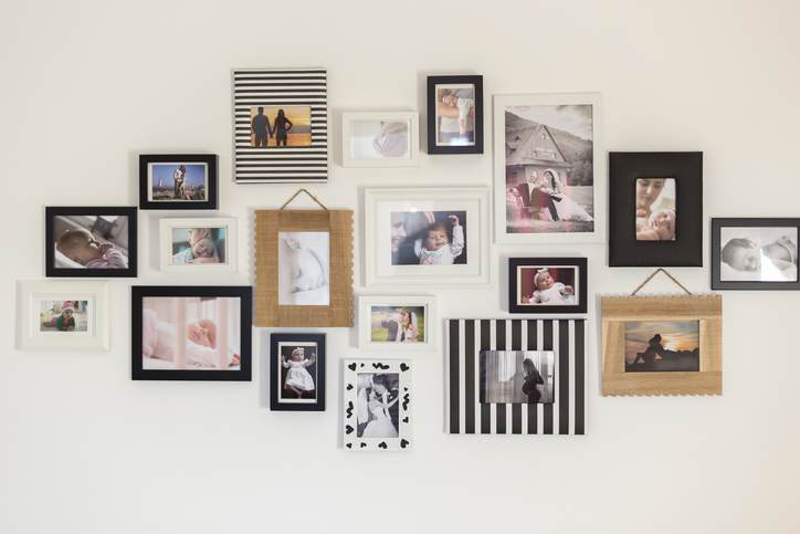 Morning Hack 7/27/2022 Try This Hack To Hang Multiple Photos On A Wall!