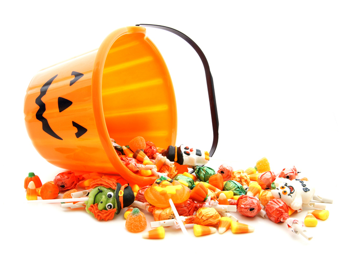 Morning Hack 11/3/2022 Shelf Life Of Your Halloween Candies!
