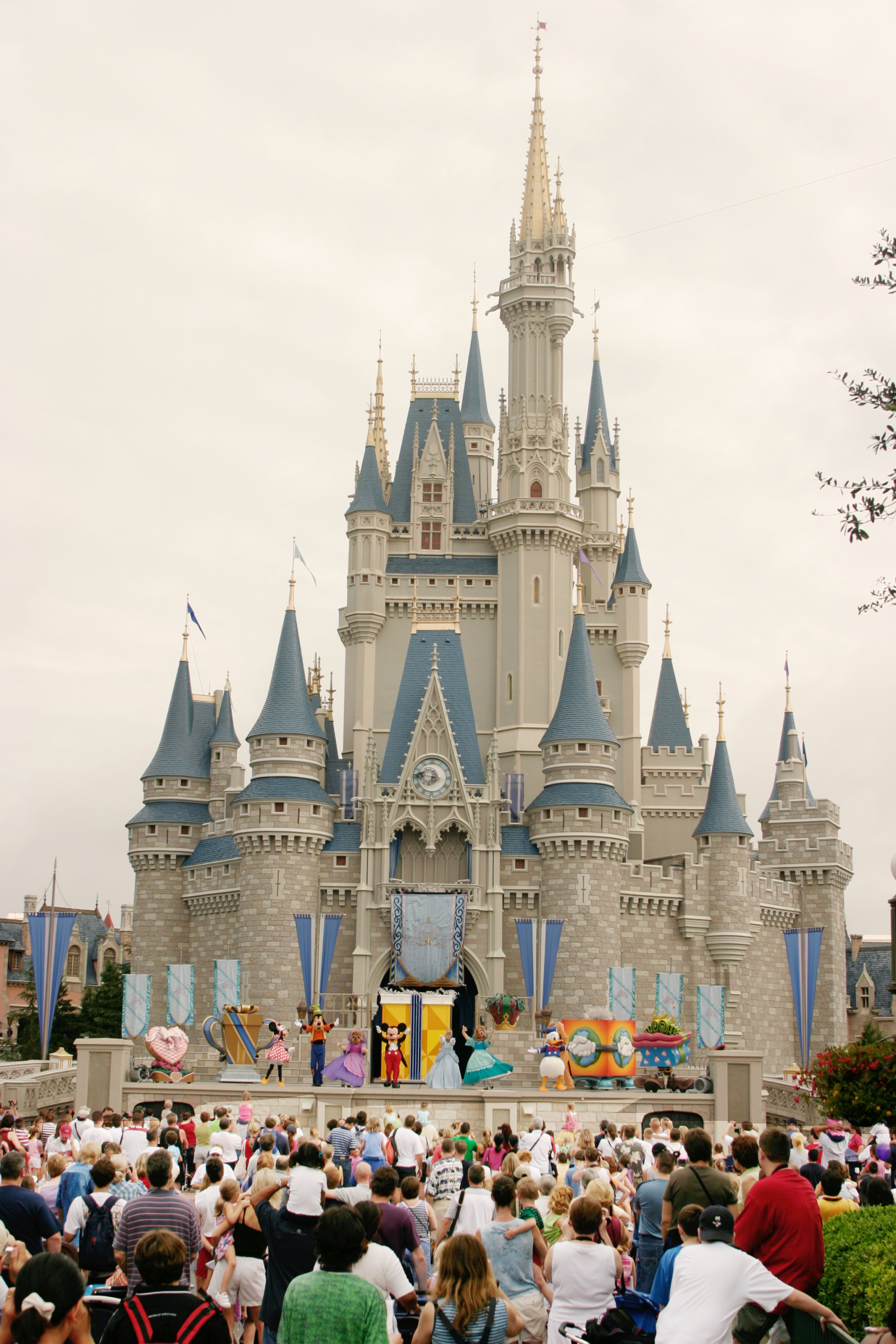 Connecticut Today with Paul Pacelli: Calm Down About Disney