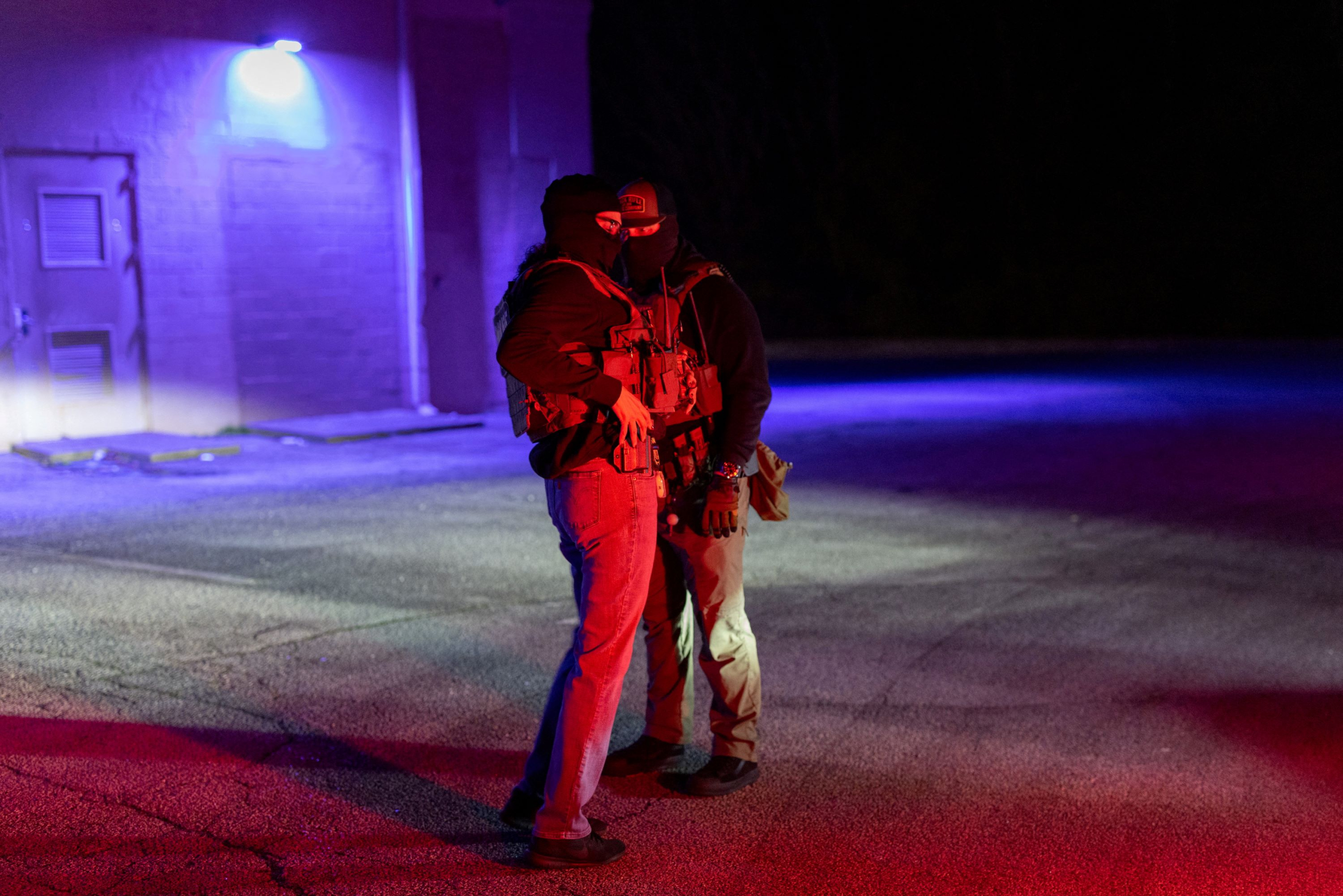 CT Today With Paul Pacelli – Should ICE Agents Continue To Wear Masks?