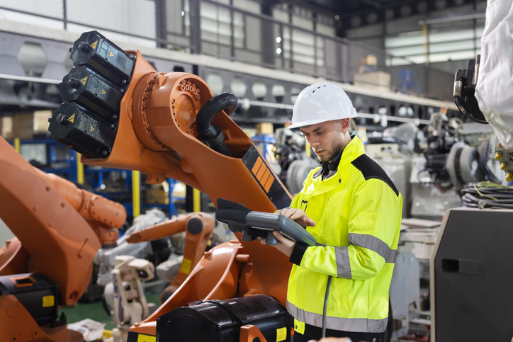 Melissa in the Morning: CT Manufacturing Report