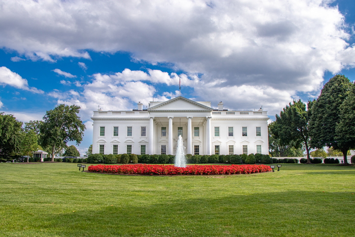 The Lisa Wexler Show – What Will The New White House East Wing Look Like?