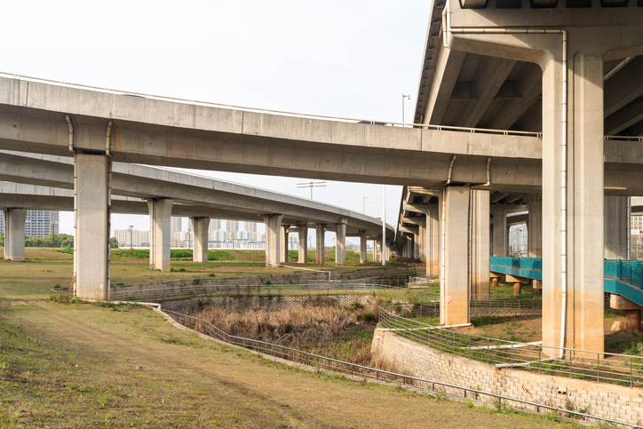 Melissa in the Morning: Protests on Overpasses Melissa in the Morning: Protests on Overpasses