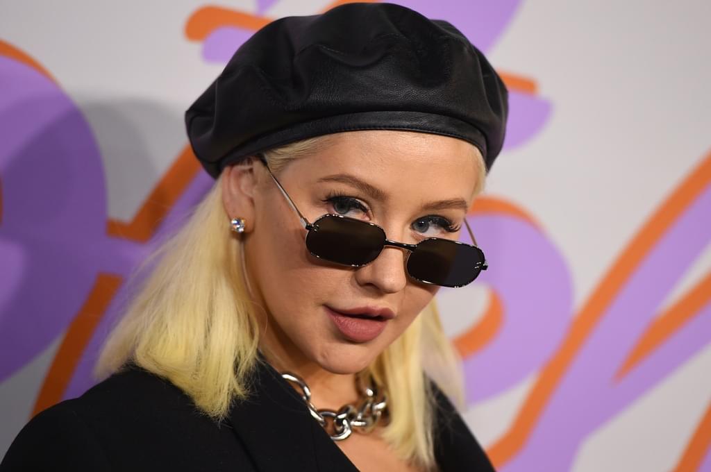 Christina Aguilera Unrecognizable Without Makeup!