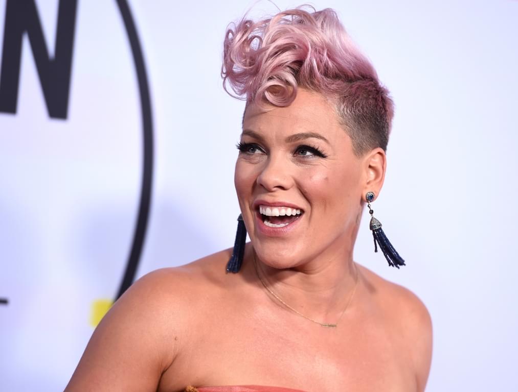 WATCH:  Pink Sings “Greatest Showman” with 7 Year Old Daughter