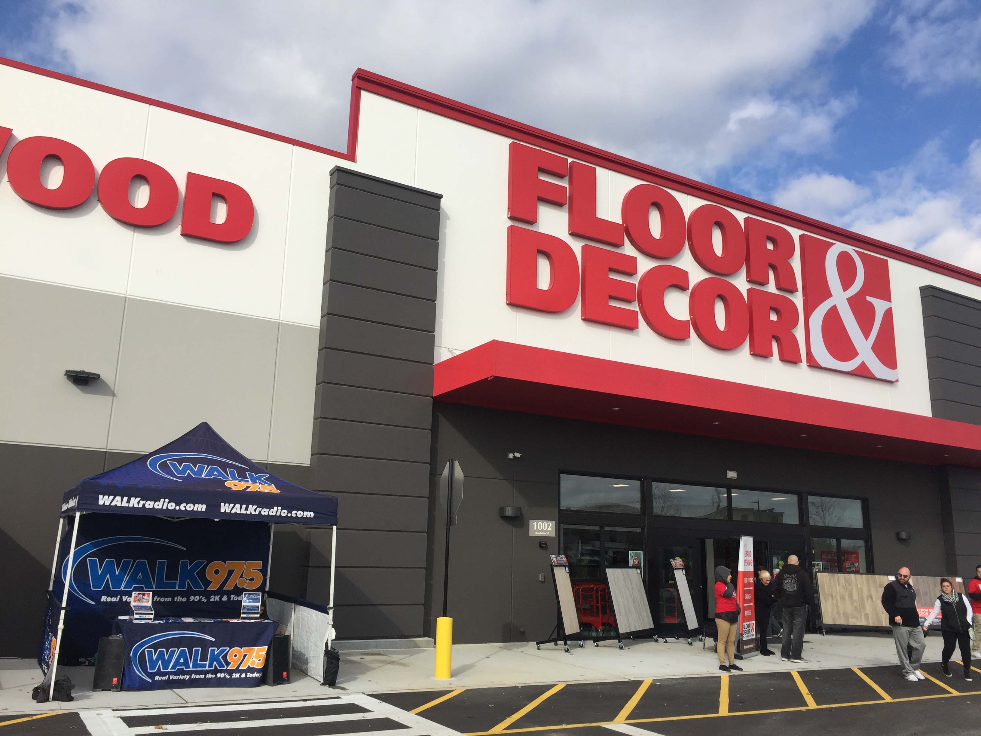 WALK 97.5 at Floor & Decor