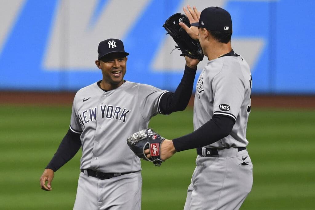 Yankees win wild card