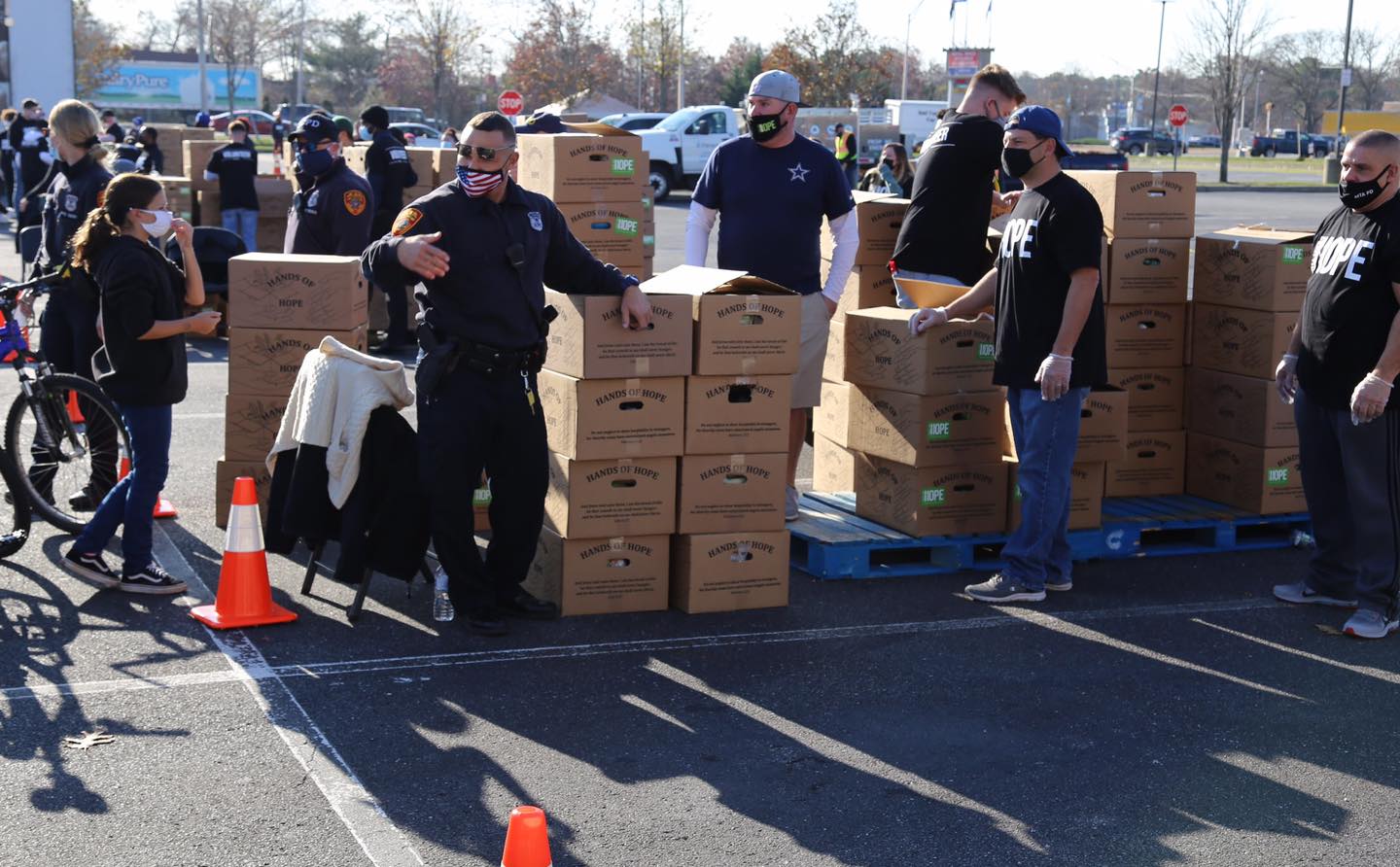 Suffolk Cops help feed Long Islanders in need