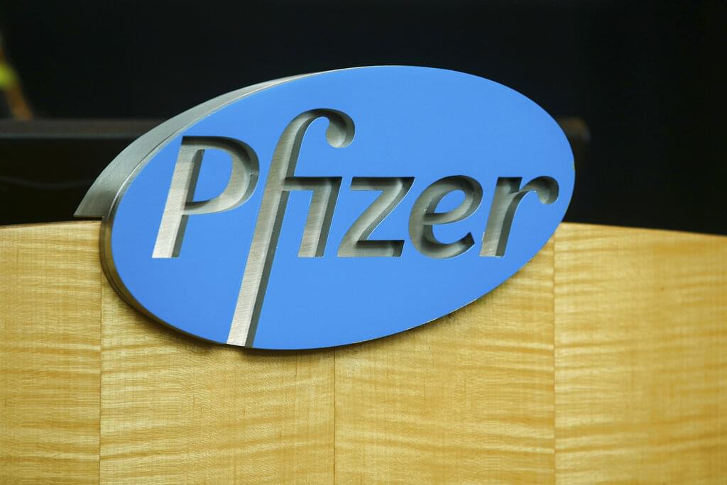 Canadian government approves Pfizer COVID vaccine