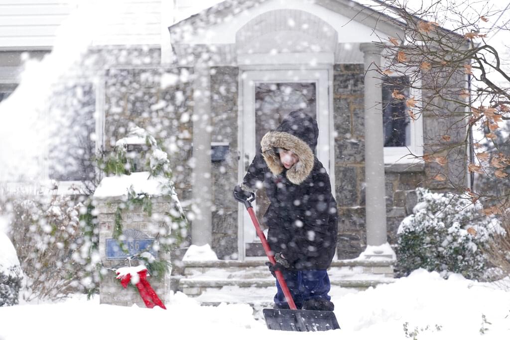 Long Island digs out from Winter Storm