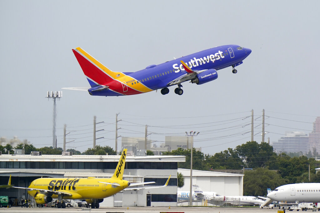 Southwest plans to eliminate emotional-support animals on flights