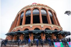 NY Mets welcome fans back today at CitiField