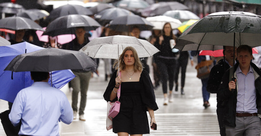 Rain threatens to dampen holiday weekend plans