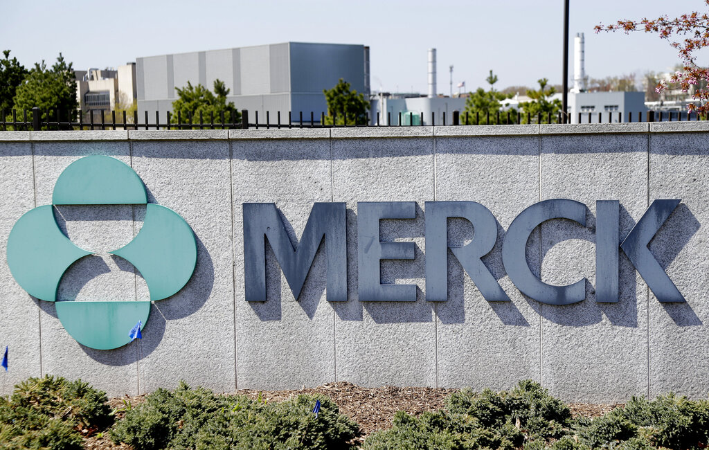 UK authorizes Merck antiviral pill, 1st shown to treat COVID