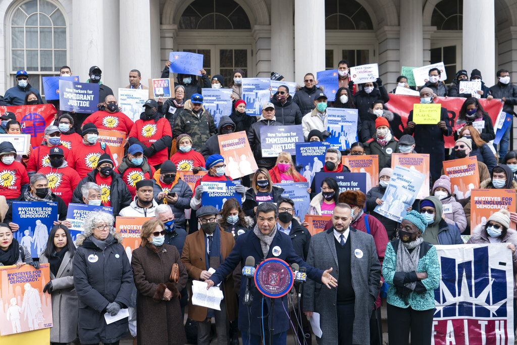 NYC lawmakers pass bill giving noncitizens right to vote