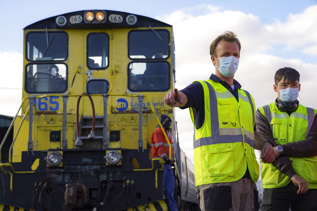 LIRR offers discounts to boost ridership