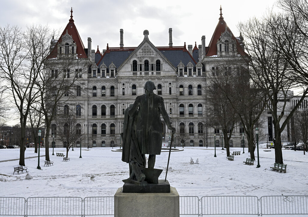 NY budget would boost school aid, offer tax relief
