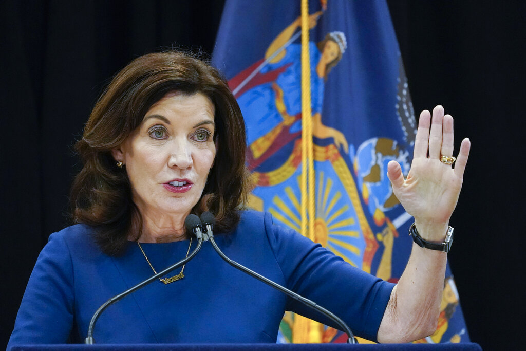 Sen. Gillibrand endorses Hochul in New York governor’s race