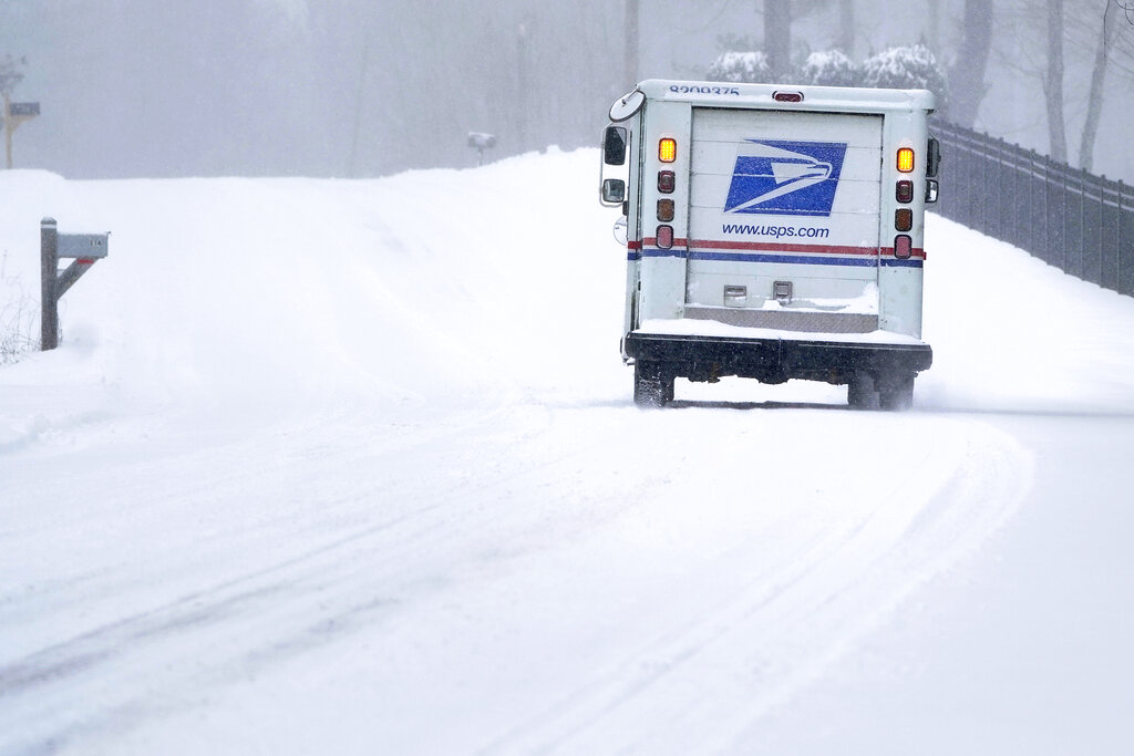 Congress passes legislation to give Postal Service a boost